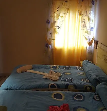 La Casa Mia A Tenerife Bed and Breakfast